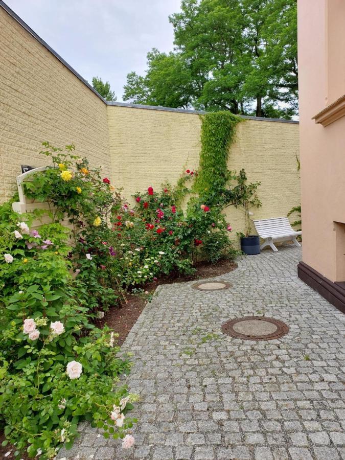 Villa Rosali Boutique Hotel Hamburg-Harburg Buitenkant foto